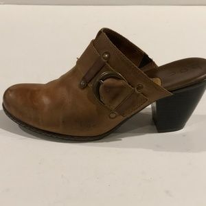 Born Concept, Size 9 Brown Leather Mule, 3" Heel